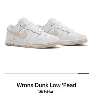 Womens Nike DUNK LOW white pearl